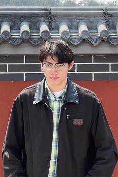 Weiwei Xu